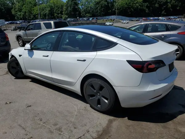 5YJ3E1EA4MF082702 2021 TESLA MODEL 3 - Image 2