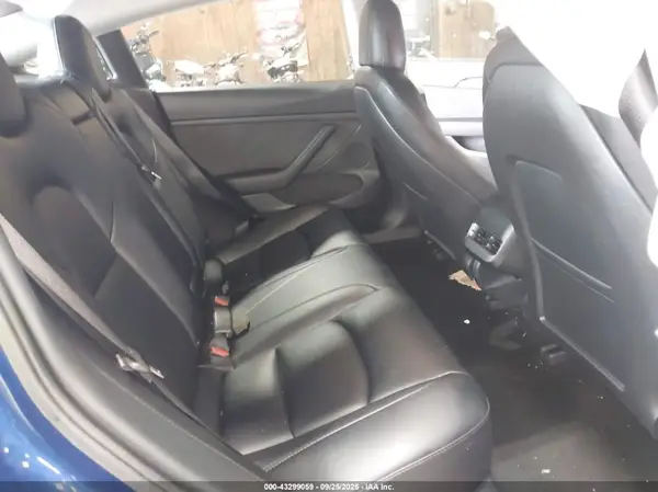 5YJ3E1EA4MF096115 2021 TESLA MODEL 3 - Image 8