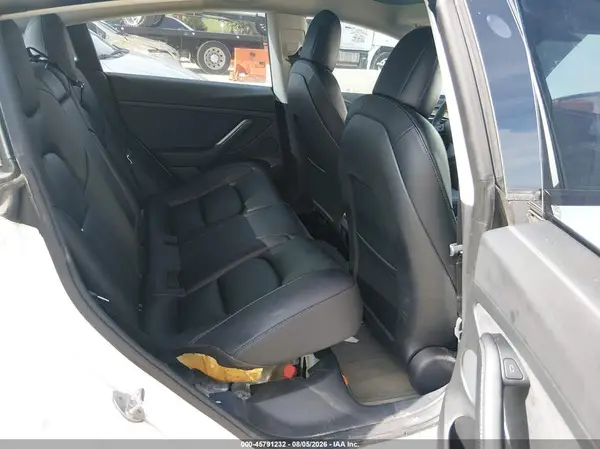 5YJ3E1EA4MF099001 2021 TESLA MODEL 3 - Image 8
