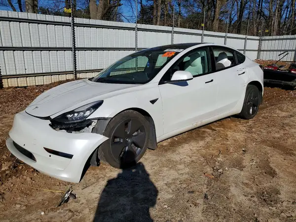 5YJ3E1EA4MF840845 2021 TESLA MODEL 3 - Image 1