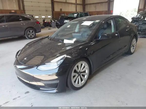 5YJ3E1EA4MF851196 2021 TESLA MODEL 3 - Image 2