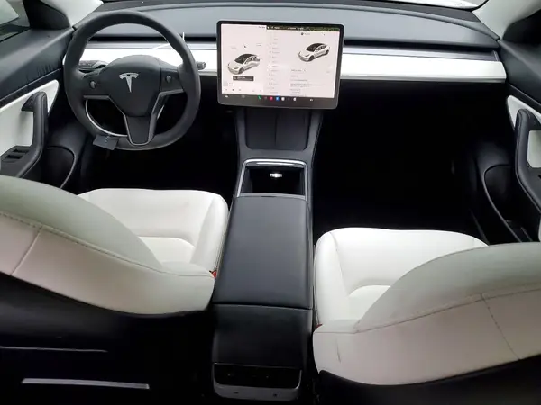 5YJ3E1EA4MF851845 2021 TESLA MODEL 3 - Image 8