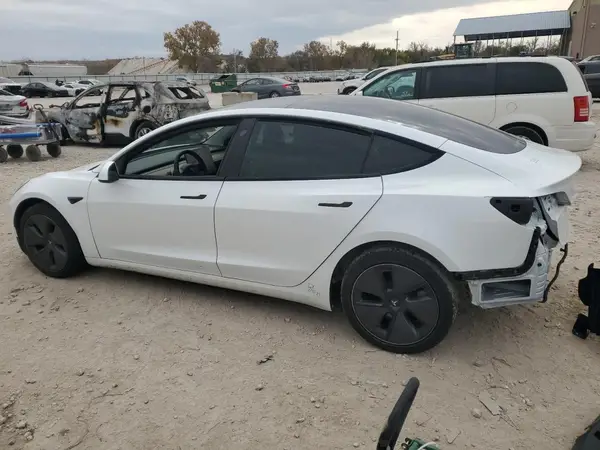 5YJ3E1EA4MF857788 2021 TESLA MODEL 3 - Image 2