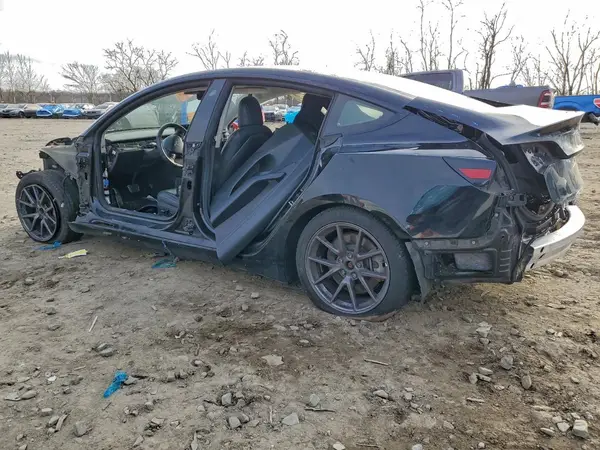 5YJ3E1EA4MF859301 2021 TESLA MODEL 3 - Image 2