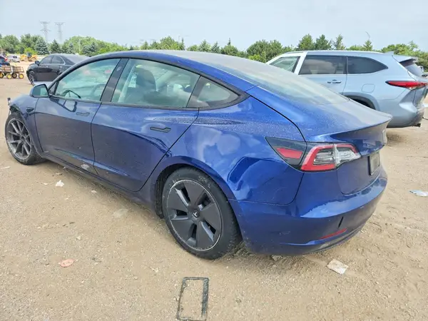 5YJ3E1EA4MF867026 2021 TESLA MODEL 3 - Image 2