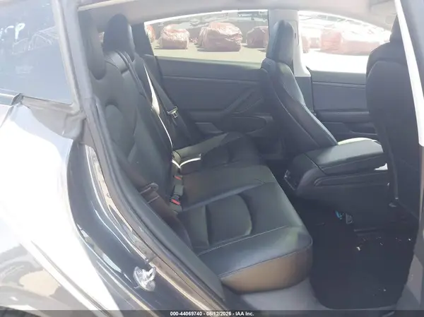 5YJ3E1EA4MF867561 2021 TESLA MODEL 3 - Image 8