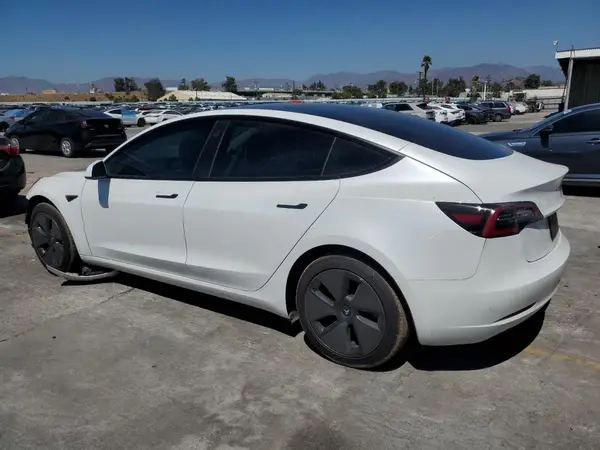 5YJ3E1EA4MF867768 2021 TESLA MODEL 3 - Image 2