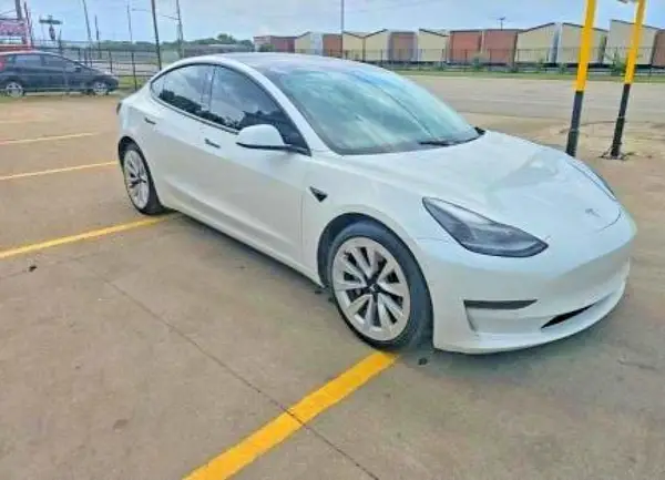 5YJ3E1EA4MF870380 2021 TESLA MODEL 3 - Image 1