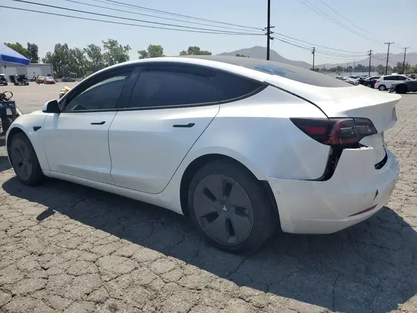 5YJ3E1EA4MF871707 2021 TESLA MODEL 3 - Image 2
