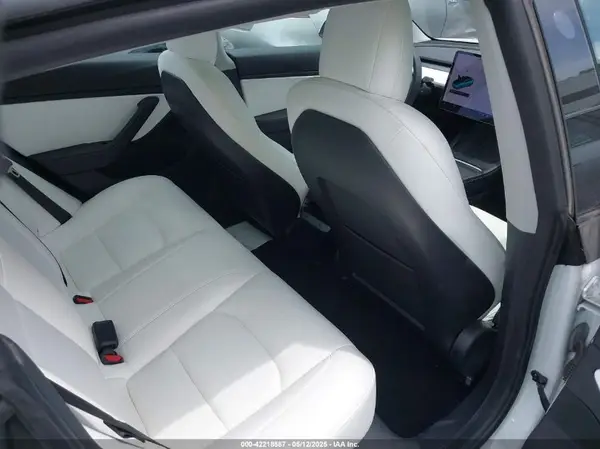 5YJ3E1EA4MF874784 2021 TESLA MODEL 3 - Image 8