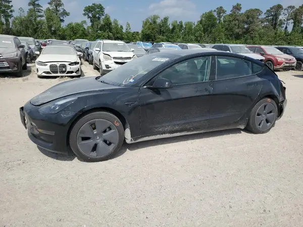 5YJ3E1EA4MF877717 2021 TESLA MODEL 3 - Image 1