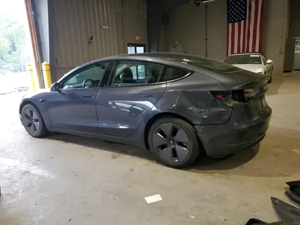 5YJ3E1EA4MF919481 2021 TESLA MODEL 3 - Image 2