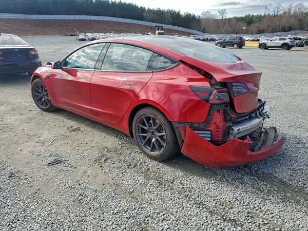 5YJ3E1EA4MF923322 2021 TESLA MODEL 3 - Image 2