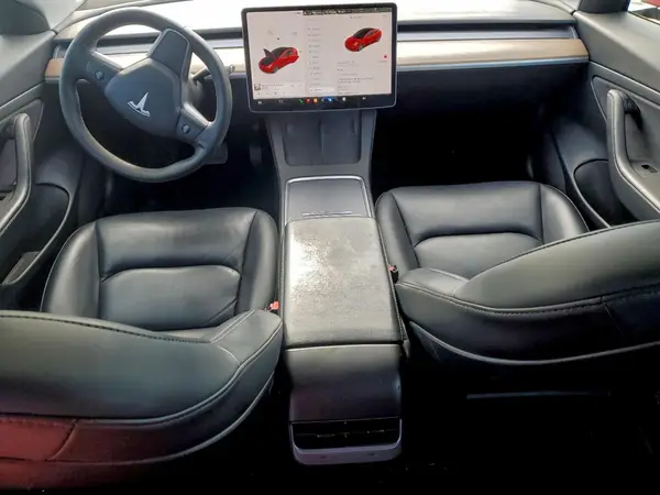 5YJ3E1EA4MF923322 2021 TESLA MODEL 3 - Image 8