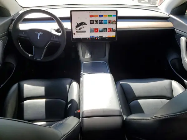 5YJ3E1EA4MF925751 2021 TESLA MODEL 3 - Image 8
