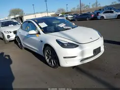 5YJ3E1EA4MF929704 2021 TESLA MODEL 3