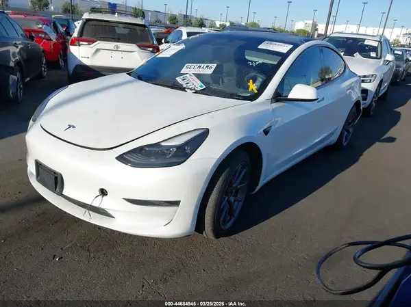 5YJ3E1EA4MF929704 2021 TESLA MODEL 3 - Image 2