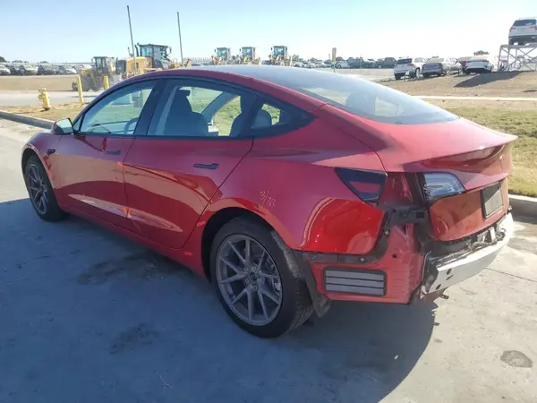 5YJ3E1EA4MF941318 2021 TESLA MODEL 3 - Image 2