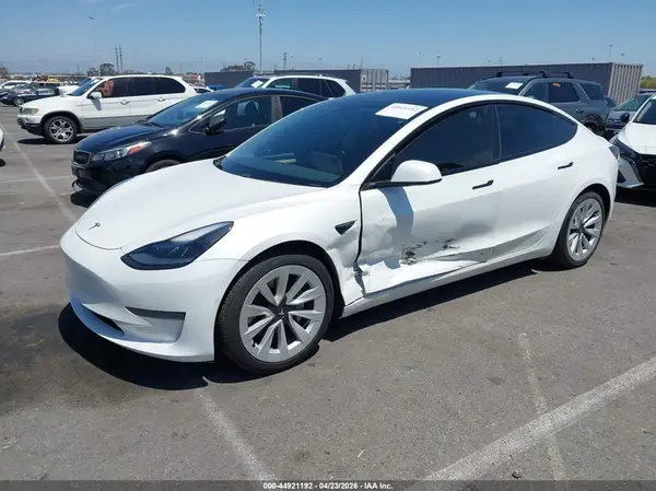5YJ3E1EA4MF961651 2021 TESLA MODEL 3 - Image 2
