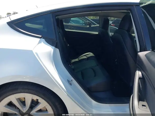 5YJ3E1EA4MF961651 2021 TESLA MODEL 3 - Image 8