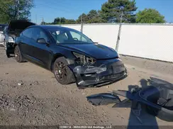 5YJ3E1EA4MF973086 2021 TESLA MODEL 3