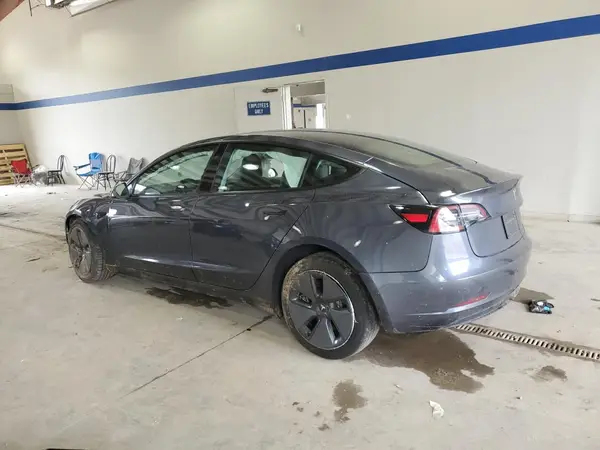 5YJ3E1EA4MF982094 2021 TESLA MODEL 3 - Image 2