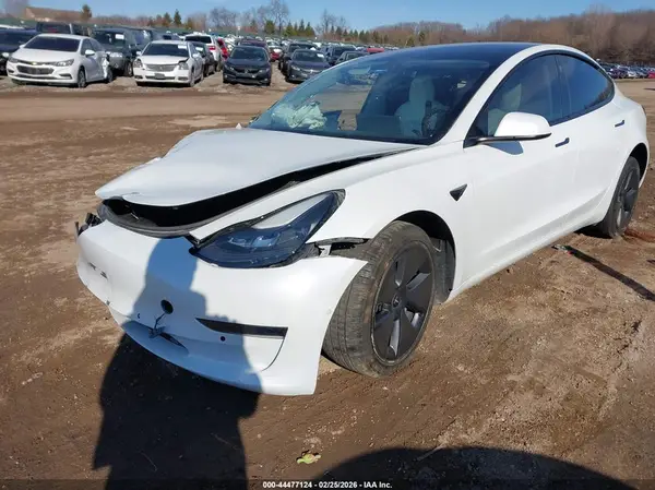 5YJ3E1EA4NF105929 2022 TESLA MODEL 3 - Image 2