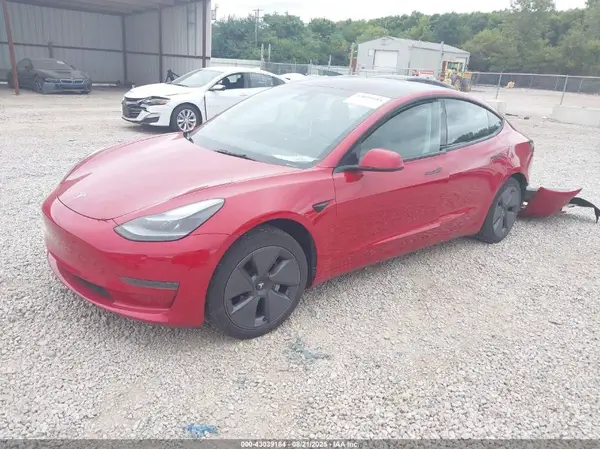 5YJ3E1EA4NF111990 2022 TESLA MODEL 3 - Image 2
