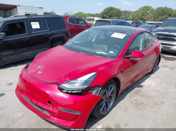 5YJ3E1EA4NF119488 2022 TESLA MODEL 3 - Image 2