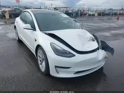 5YJ3E1EA4NF120303 2022 TESLA MODEL 3