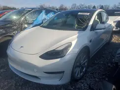 5YJ3E1EA4NF127557 2022 TESLA MODEL 3