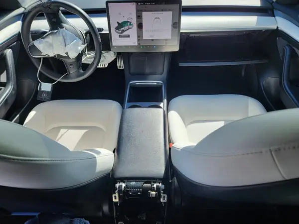 5YJ3E1EA4NF131706 2022 TESLA MODEL 3 - Image 8