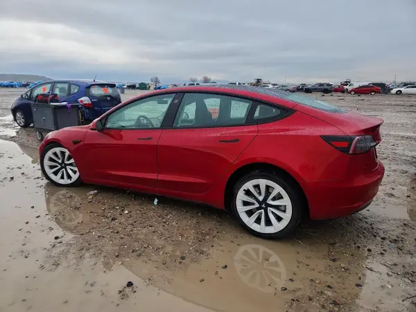 5YJ3E1EA4NF142771 2022 TESLA MODEL 3 - Image 2