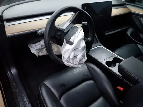 5YJ3E1EA4NF185331 2022 TESLA MODEL 3 - Image 8