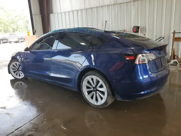 5YJ3E1EA4NF189606 2022 TESLA MODEL 3 - Image 2