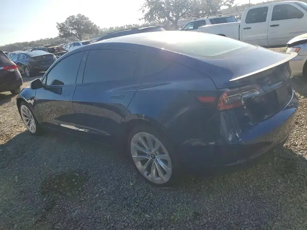 5YJ3E1EA4NF190271 2022 TESLA MODEL 3 - Image 2