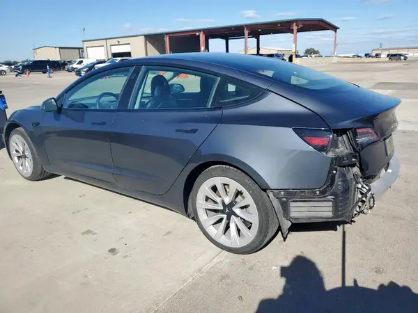 5YJ3E1EA4NF191159 2022 TESLA MODEL 3 - Image 2