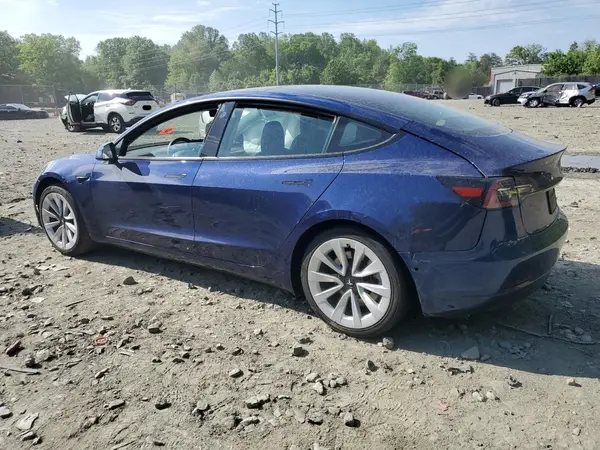 5YJ3E1EA4NF191517 2022 TESLA MODEL 3 - Image 2