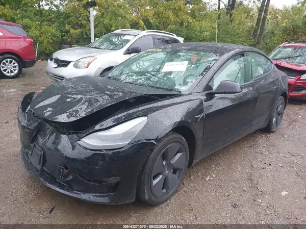 5YJ3E1EA4NF232888 2022 TESLA MODEL 3 - Image 2