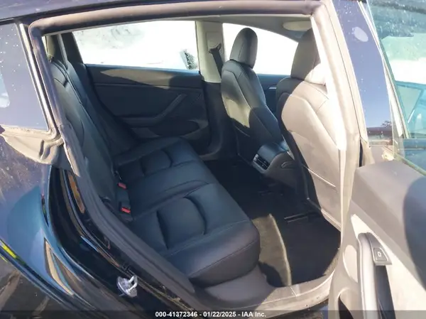 5YJ3E1EA4NF252199 2022 TESLA MODEL 3 - Image 8