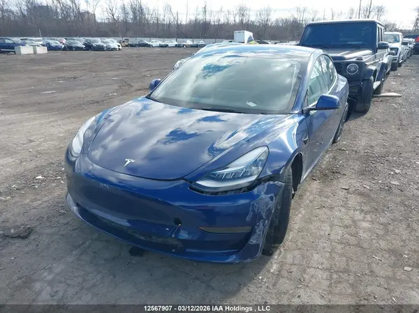 5YJ3E1EA4NF258388 2022 TESLA MODEL 3 - Image 2