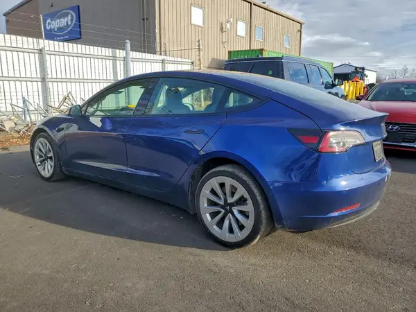 5YJ3E1EA4NF285574 2022 TESLA MODEL 3 - Image 2