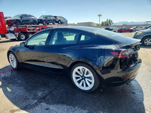 5YJ3E1EA4NF286594 2022 TESLA MODEL 3 - Image 2