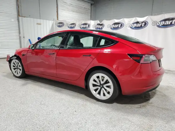 5YJ3E1EA4NF287440 2022 TESLA MODEL 3 - Image 2