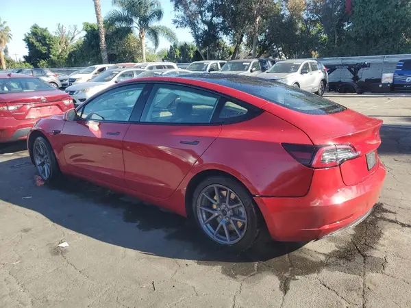 5YJ3E1EA4NF289267 2022 TESLA MODEL 3 - Image 2