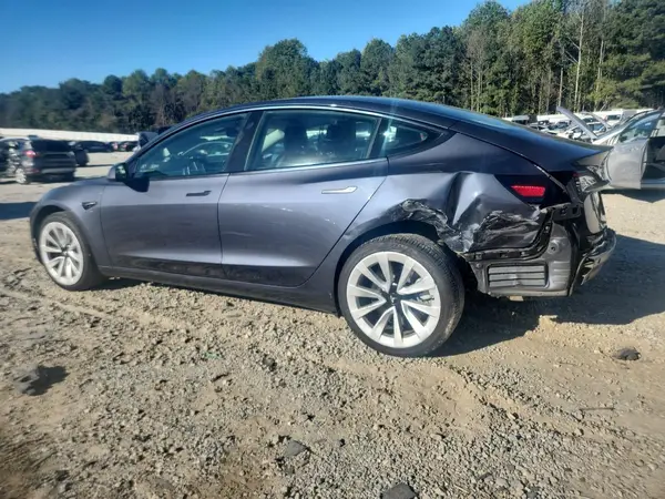 5YJ3E1EA4NF289463 2022 TESLA MODEL 3 - Image 2