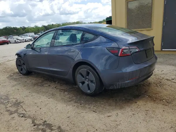 5YJ3E1EA4NF290824 2022 TESLA MODEL 3 - Image 2