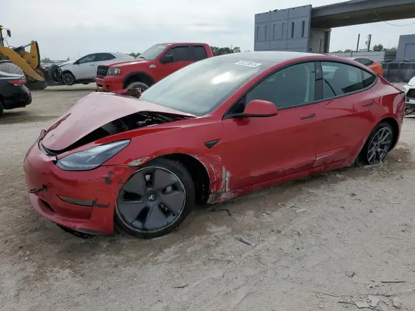 5YJ3E1EA4NF320713 2022 TESLA MODEL 3 - Image 1