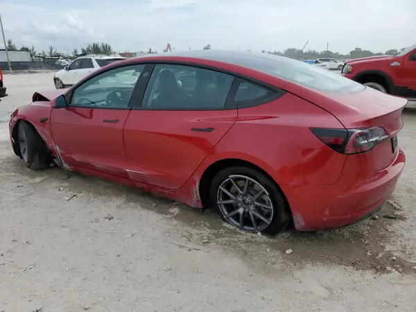 5YJ3E1EA4NF320713 2022 TESLA MODEL 3 - Image 2