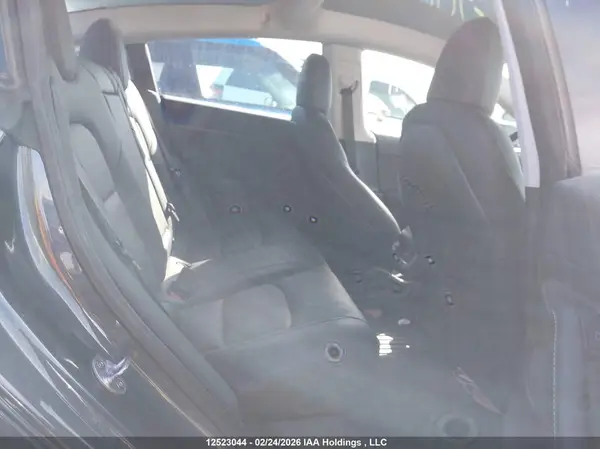 5YJ3E1EA4NF334255 2022 TESLA MODEL 3 - Image 8